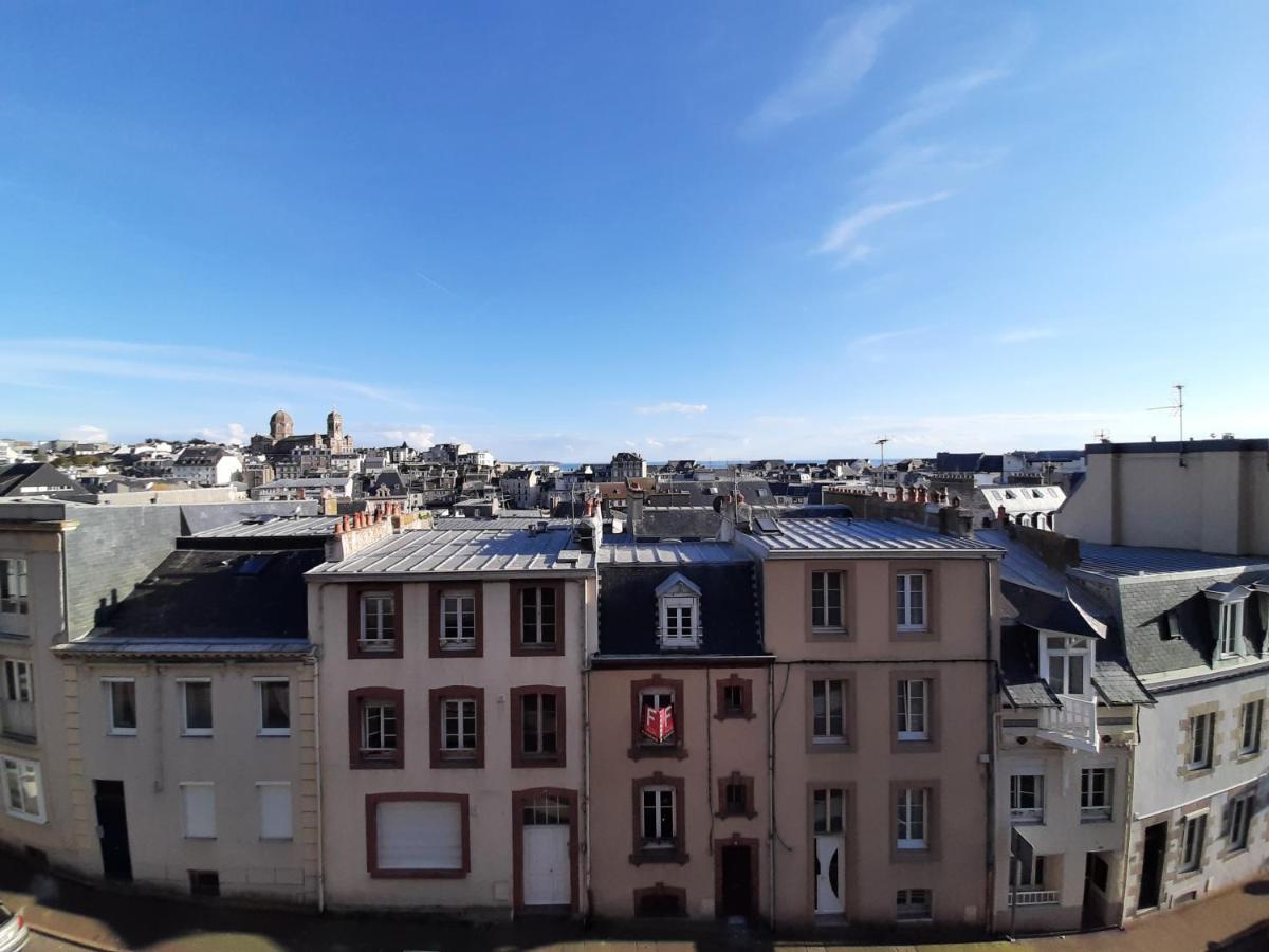 Le Petit Michelet Apartment Granville Luaran gambar