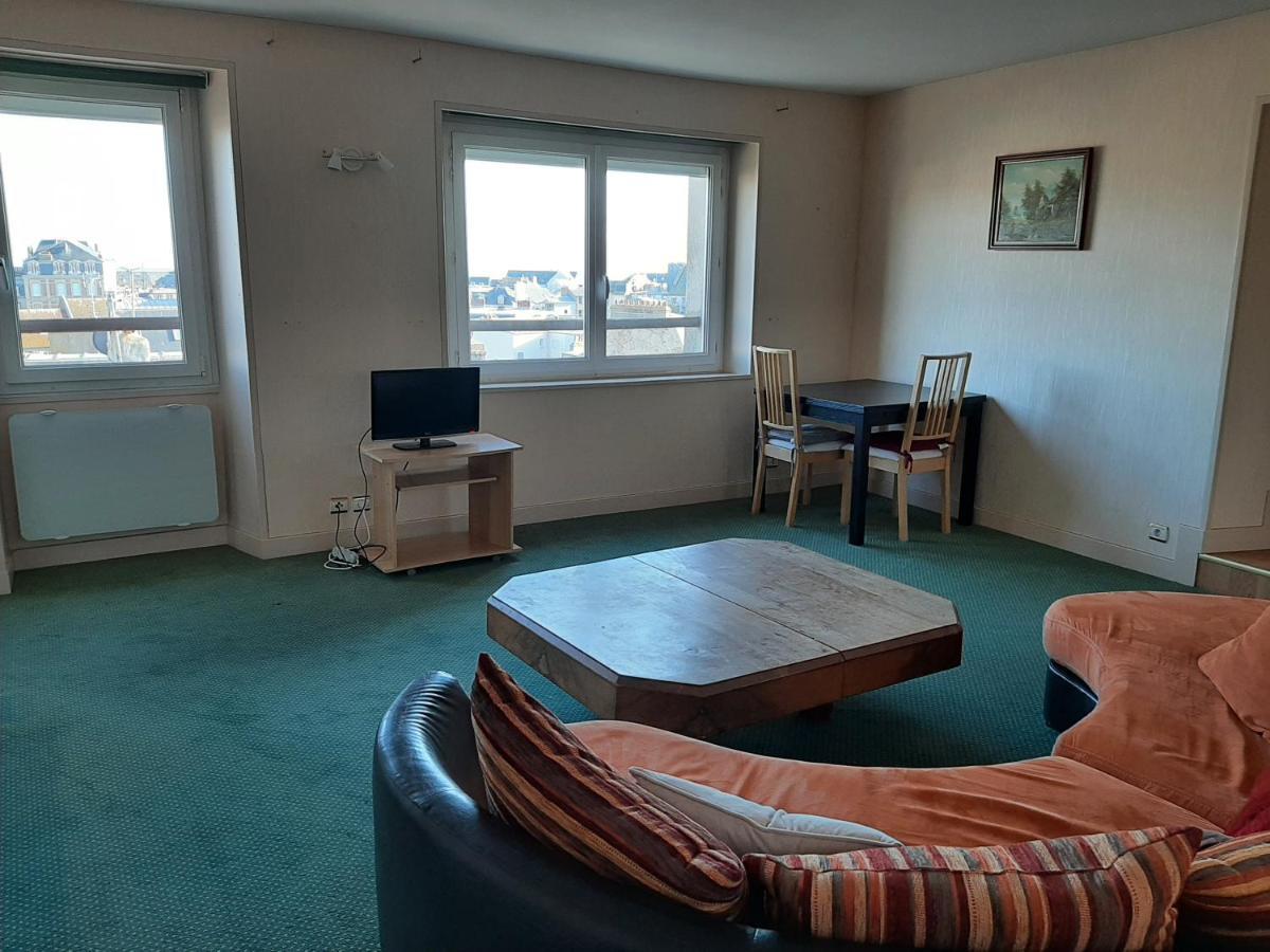 Le Petit Michelet Apartment Granville Luaran gambar